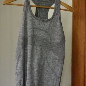 Lululemon Gray Women's Tank Top